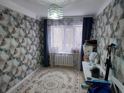 3-комнатная квартира · 57.9 м² · 2/5 этаж, 8 Марта за 15.6 млн 〒 в Актобе