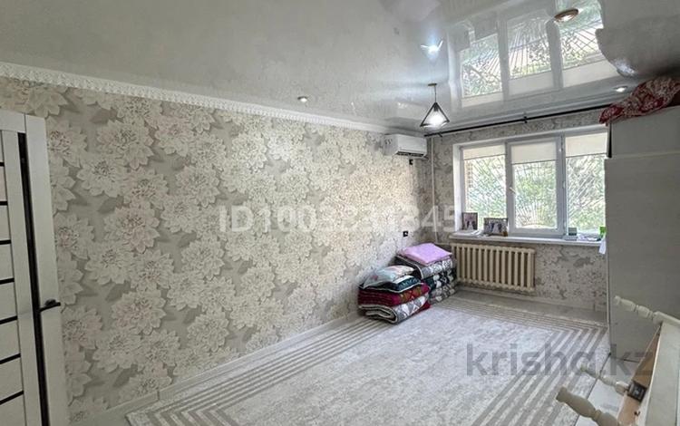 2-комнатная квартира · 45 м² · 1/5 этаж, Каратау 3 — 2-2-2 за 11.3 млн 〒 в Таразе — фото 2