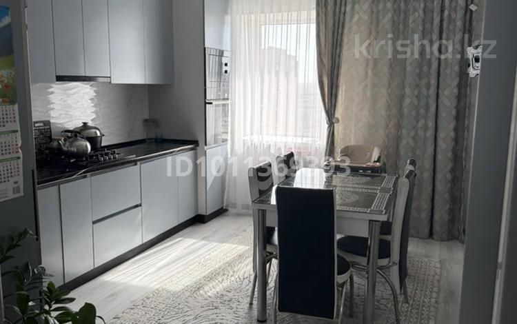 3-бөлмелі пәтер · 92.4 м² · 9/9 қабат, мкр. Алтын орда, Батыс-2 350 — Мангилик ел, бағасы: 45 млн ₸ в Актобе — фото 2