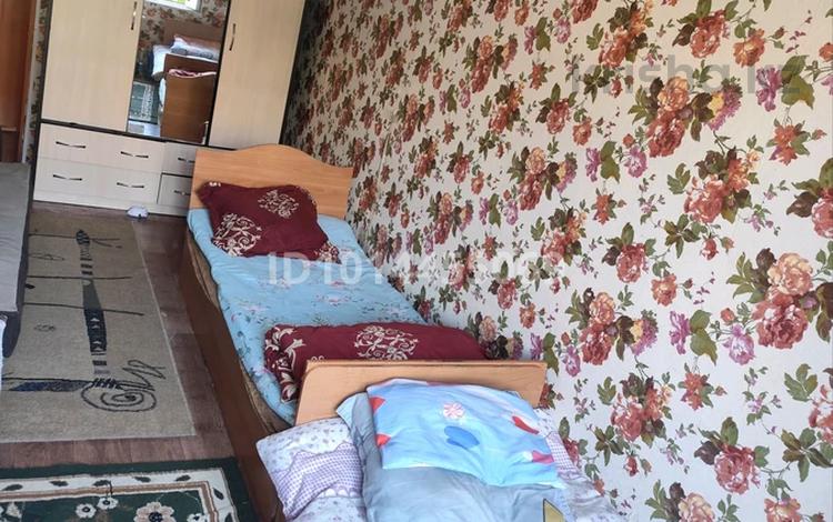 3 комнаты · 52 м² · 3/5 этаж, Кабанбай батыр 13 а за 35 000 ₸ в Шымкенте, Аль-Фарабийский р-н — фото 2