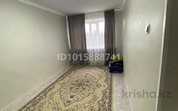 3-комнатная квартира · 65 м² · 4/5 этаж, Ғарышкерлер 21 за 15 млн ₸ в Жезказгане — фото 2
