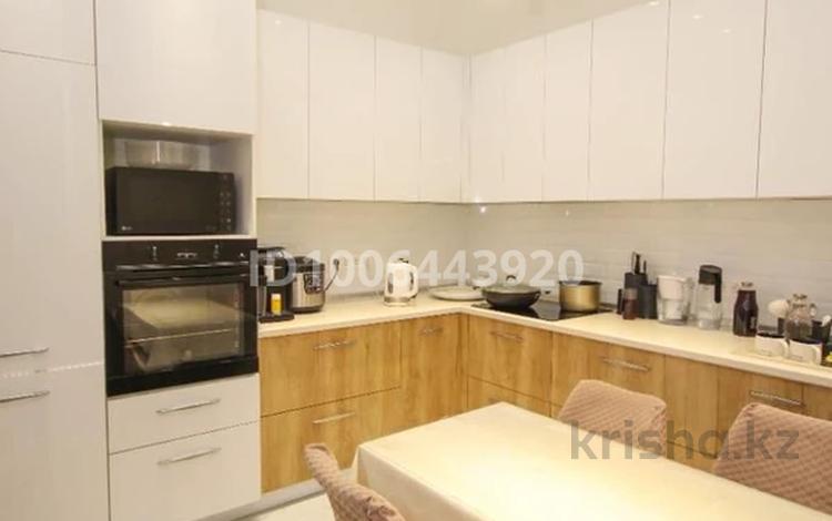 2-комнатная квартира · 50 м² · 2 этаж, Манаса 109а за 420 000 ₸ в Алматы, Алмалинский р-н — фото 2