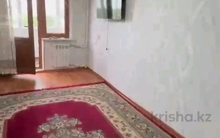 1-комнатная квартира · 35 м² · 4/5 этаж, 15-й микрорайон за 110 000 ₸ в Шымкенте, Аль-Фарабийский р-н — фото 2