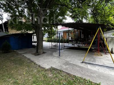 Отдельный дом · 6 комнат · 190 м² · 8 сот., Какимжана Казыбаева 180 за 55 млн ₸ в Алматы, Жетысуский р-н