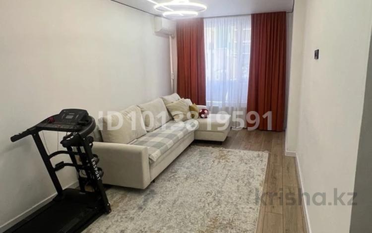2-бөлмелі пәтер · 61.7 м² · 1/10 қабат, Толе би 285/8, бағасы: 42 млн ₸ в Алматы, Ауэзовский р-н — фото 2