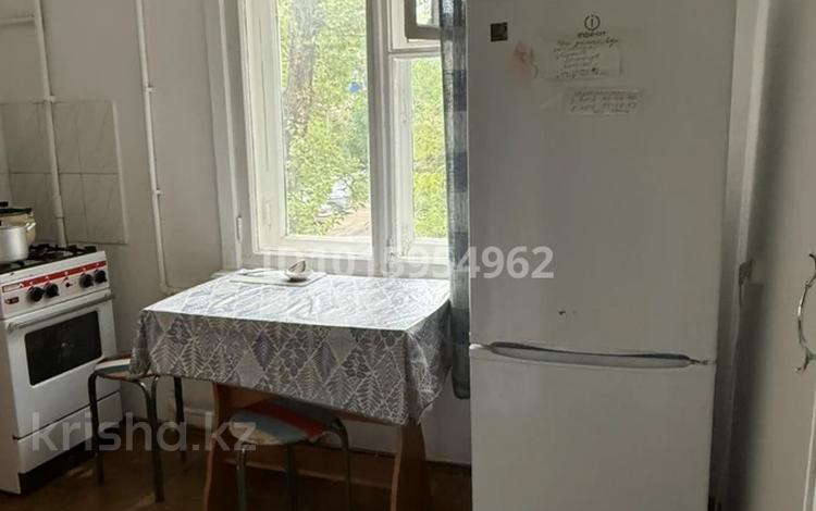 3-комнатная квартира · 60 м² · 2/5 этаж, Хамида Чурина — 21 школа за 110 000 ₸ в Уральске, мкр Школьник — фото 2