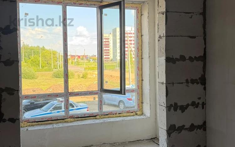 1-комнатная квартира · 43.8 м² · 2/3 этаж, Кизатова — Район новой мечети за ~ 17.5 млн ₸ в Петропавловске — фото 2