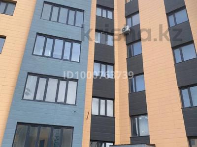 2-бөлмелі пәтер · 89 м² · 2/6 қабат, 39-ш/а., бағасы: 18 млн ₸ в Актау, 39-й мкр