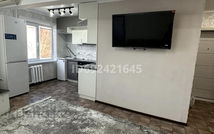 2-бөлмелі пәтер, 46.5 м², 4/5 қабат ай сайын, Бурова 39, бағасы: 260 000 〒 в Усть-Каменогорске — фото 2