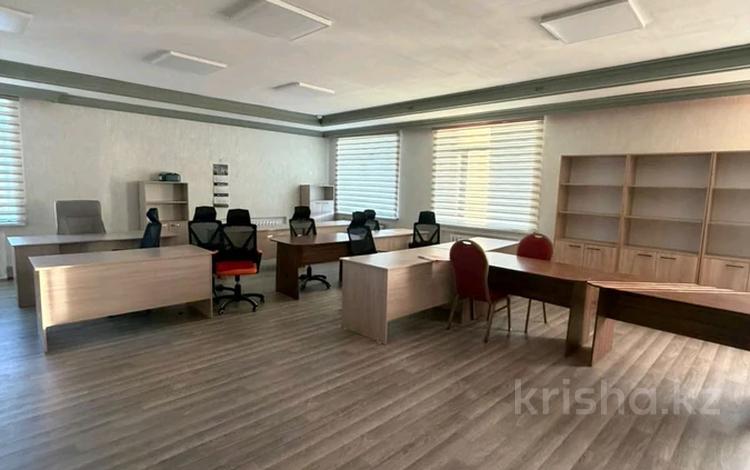 Свободное назначение · 175 м² за 400 000 ₸ в Семее — фото 8