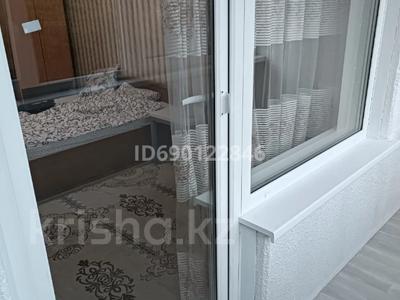 1-комнатная квартира · 35 м² · 3/9 этаж, 5 мкр за 127 000 〒 в Аксае