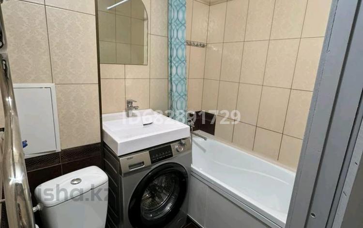 1-комнатная квартира · 31 м² · 2/5 этаж, мкр №5 27 — Метро Москва, очень удобное расположение за 240 000 ₸ в Алматы, Ауэзовский р-н — фото 24
