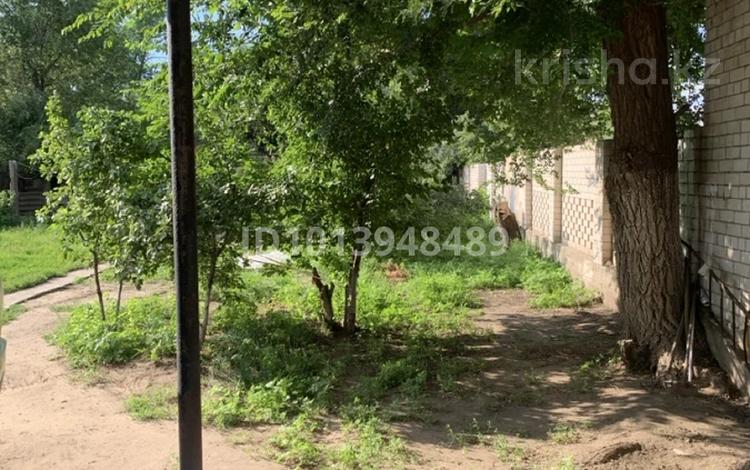 Отдельный дом · 4 комнаты · 97 м² · 10 сот., мкр Жилгородок, Чернышевского 28 — Улиц М. Тынышбаева Чернышевского за 22 млн ₸ в Актобе — фото 2