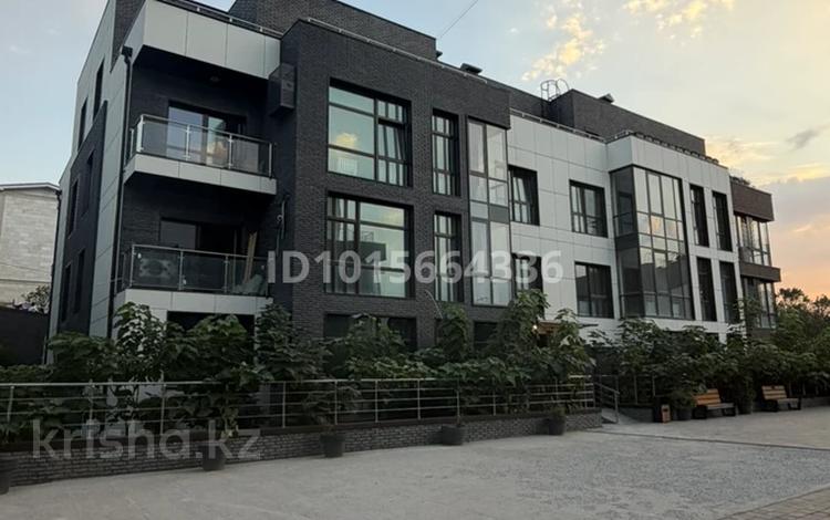 4-комнатная квартира · 100.4 м² · 1/3 этаж, Арайлы 20/1 за 99 млн ₸ в Алматы, Бостандыкский р-н — фото 2
