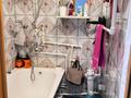 2-комнатная квартира · 48 м² · 4/5 этаж, Майкудук, Майкудук, 13й микрорайон 16 — Остановка Автостанция. Школа 54 Жумабек Ташенев. Супермаркет Аян. за 12.5 млн ₸ в Караганде, Алихана Бокейханова р-н — фото 11