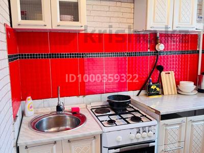 2-комнатная квартира · 52 м² · 3/5 этаж, Қаблисажырау 194 — ЖГУ Университет за 12 000 ₸ в Талдыкоргане
