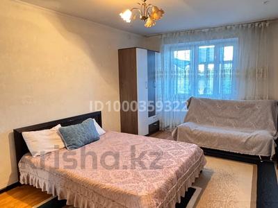 2-комнатная квартира · 52 м² · 3/5 этаж, Қаблисажырау 194 — ЖГУ Университет за 12 000 ₸ в Талдыкоргане