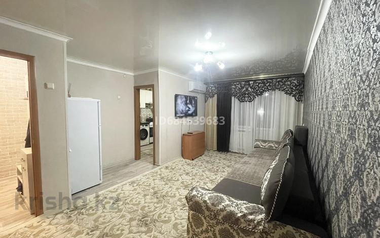 2-бөлмелі пәтер · 44 м² · 3/5 қабат, 14-шағынаудан 8, бағасы: 15 000 ₸ в Караганде, Алихана Бокейханова р-н — фото 8