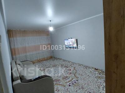 1-комнатная квартира · 30.8 м² · 5/5 этаж, Дом 19 — школа 24 за 11.5 млн 〒 в Атырау, мкр Привокзальный-5