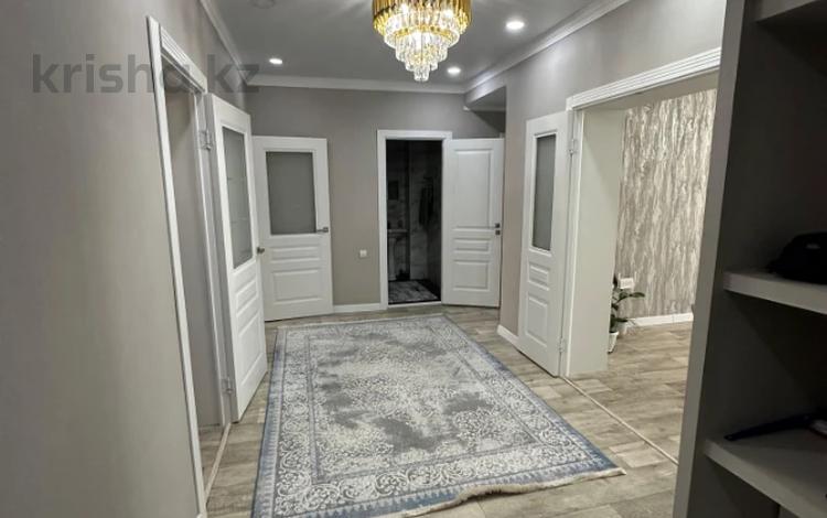 3-комнатная квартира · 87 м² · 3/7 этаж, мкр. Алтын орда, Мустафа Шокая 49д за 39 млн ₸ в Актобе — фото 2