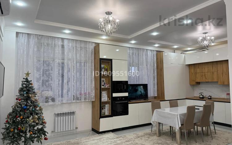 3-бөлмелі пәтер · 103 м² · 5/14 қабат, 16-й мкр , 16 мкрн 70, бағасы: 40 млн ₸ в Актау — фото 2