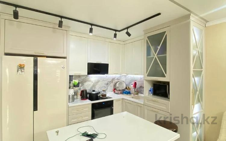 3-бөлмелі пәтер · 79.4 м² · 1/11 қабат, 11-й мкр 7, бағасы: 24 млн ₸ в Актау — фото 14