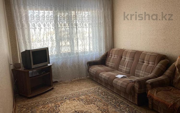 1-комнатная квартира, 35 м², 1/5 этаж помесячно, Самал за 65 000 〒 в Талдыкоргане — фото 2