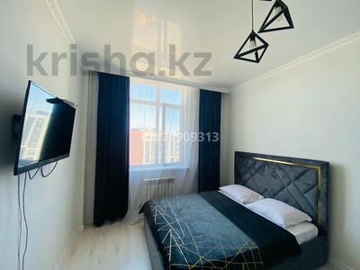 1-бөлмелі пәтер, 40 м², 9/10 қабат тәулігіне, Ильяс Омаров 27, бағасы: 13 000 〒 в Астане, Есильский р-н