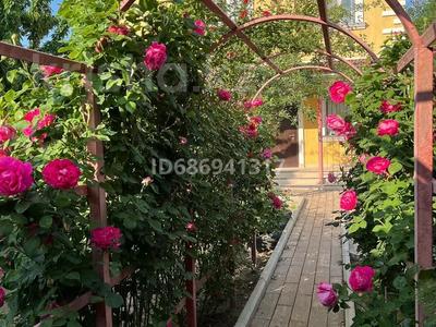 Отдельный дом · 4 комнаты · 205 м² · 5 сот., пгт Балыкши, проспект Бейбытшилык 2-2 — Бейбытшилык 2/2 за 90 млн 〒 в Атырау