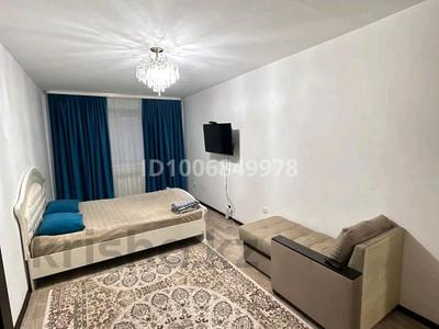 1-комнатная квартира · 45 м² · 1/5 этаж, мкр. Алтын орда, Мкр. Алтын орда,Мустафа Шокай 338а — В центре Батыса, тихий двор, хорошая геолокация, всё в шаговой доступн за 10 000 〒 в Актобе