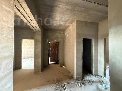 4-бөлмелі пәтер · 120 м² · 5 қабат, Алтын орда ш/а. 353/1 — Г Жубанова, бағасы: 25.5 млн ₸ в Актобе, мкр. Алтын орда