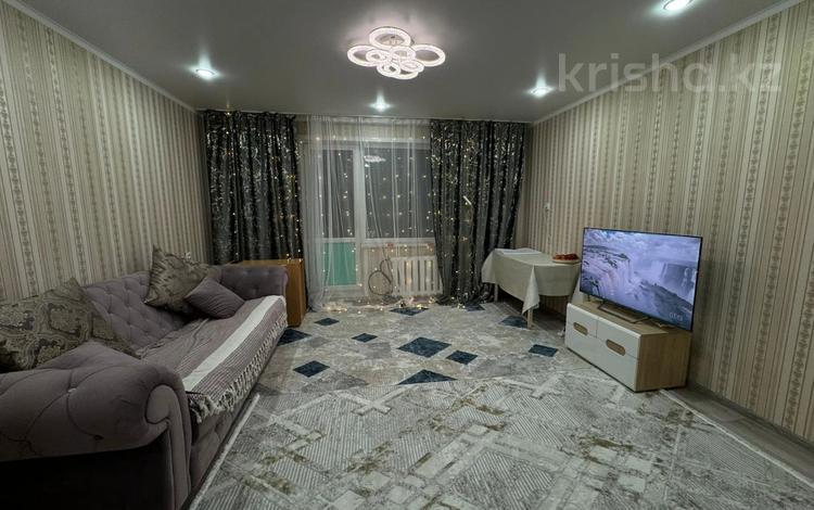 3-бөлмелі пәтер, 70 м², 6/9 қабат, Абая 111А, бағасы: 26 млн 〒 в Семее — фото 8