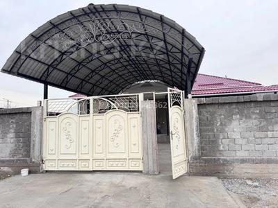 Отдельный дом · 6 комнат · 240 м² · 6 сот., мкр Акжайык 52а за 65 млн 〒 в Шымкенте, Абайский р-н