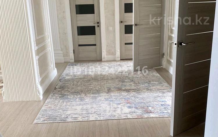 3-комнатная квартира · 87 м² · 9/9 этаж, Ораз Тәтеұлы 15/1 за 36 млн ₸ в Актобе — фото 2