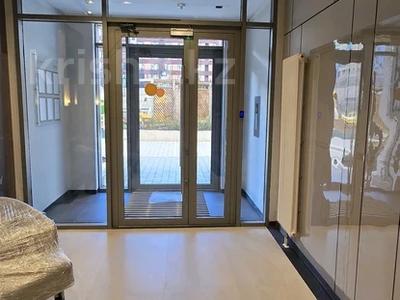 1-комнатная квартира · 40 м² · 9/12 этаж, Райымбек батыр 2 — Тәуелсіздік за 28.5 млн 〒 в Астане, Сарайшык р-н