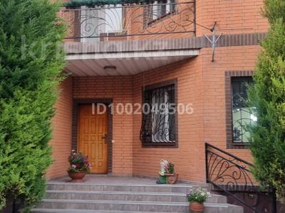 Отдельный дом · 7 комнат · 221 м² · 18 сот., Римова за 110 млн ₸ в Коктереке