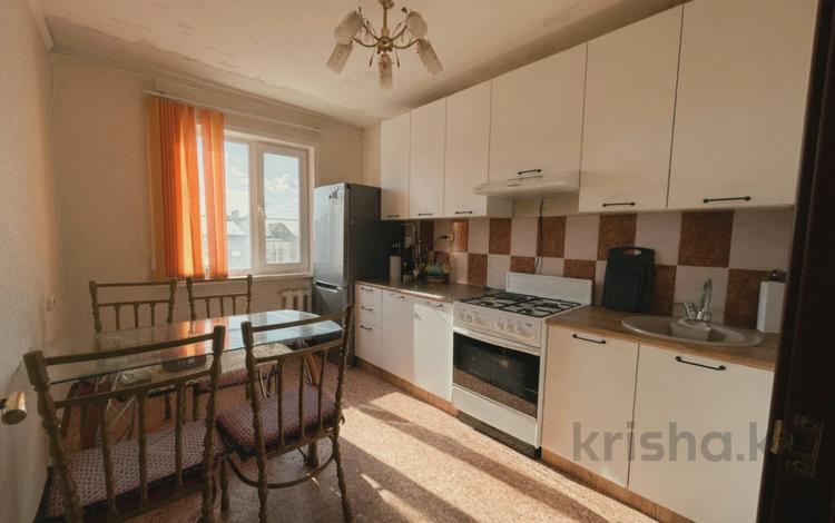3-комнатная квартира · 70.2 м² · 6/6 этаж, микрорайон Коктем за 20 млн ₸ в Кокшетау — фото 11