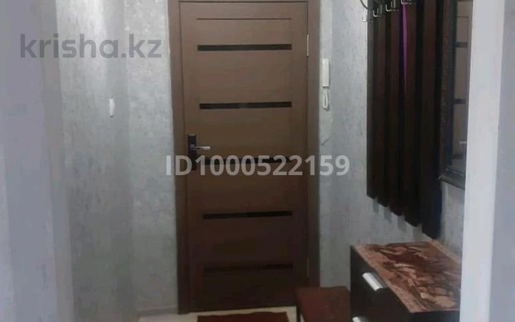 2-бөлмелі пәтер · 47.5 м² · 4/5 қабат, Желтоксан 18 — Средняя школа 5, бағасы: 12 млн ₸ в Балхаше — фото 2