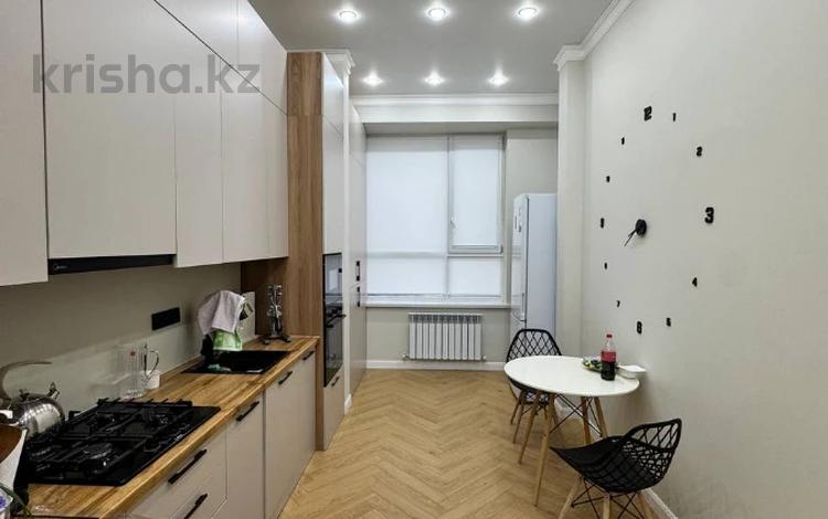 3-бөлмелі пәтер · 79 м² · 2/10 қабат, Байтурсынова 35/7 — Спортивный, бағасы: 52 млн ₸ в Шымкенте, Аль-Фарабийский р-н — фото 2