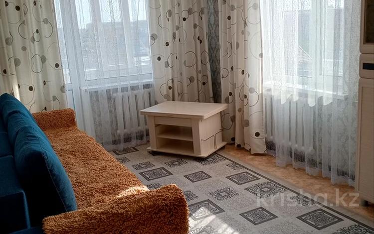 2-бөлмелі пәтер · 48 м² · 4/5 қабат, ул. Карла Маркса 28, бағасы: 100 000 ₸ в Шахтинске — фото 2