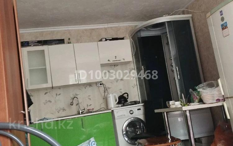 1-комнатная квартира · 18 м² · 2/2 этаж, Шакарим за 8.5 млн 〒 в Астане, Алматы р-н — фото 2