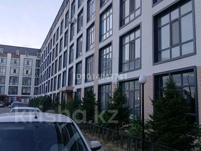 Свободное назначение, магазины и бутики, склады · 60 м² за 28 млн ₸ в Астане, Есильский р-н