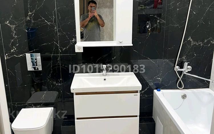2-комнатная квартира · 70 м² · 6/18 этаж, Е 36 2D за 300 000 ₸ в Астане, Есильский р-н — фото 2