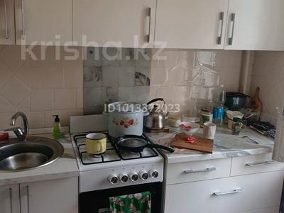 3-бөлмелі пәтер · 56 м² · 3/5 қабат, мкр 16-й военный городок, Мкр 16-й военный городок 292 — Не далеко школа . коледж, бағасы: 32 млн ₸ в Алматы, Турксибский р-н