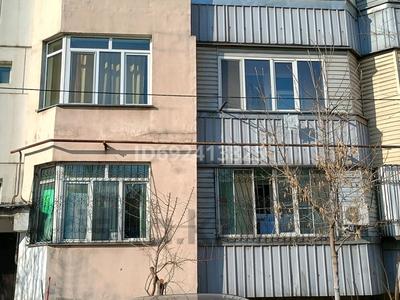 2-комнатная квартира, 64 м², 2/6 этаж, мкр Кокжиек 43 за 30 млн 〒 в Алматы, Жетысуский р-н