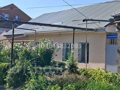 Часть дома · 4 комнаты · 110 м² · 4 сот., мкр Аулие-Ата, Шерхан Муртаза 15 А — В самом центре города,в парковой зоне,Центральный парк за 55 млн ₸ в Таразе