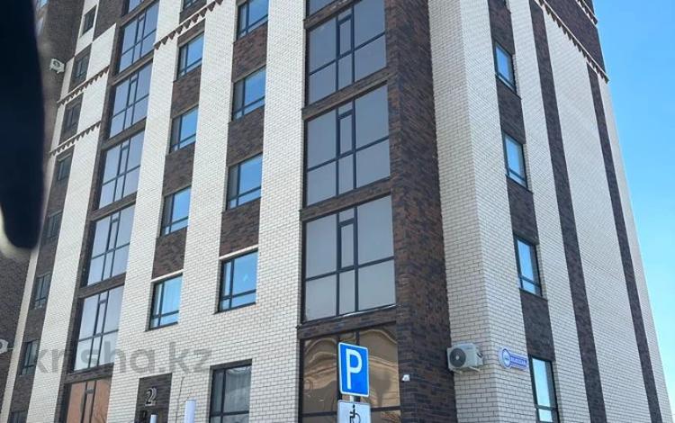 3-комнатная квартира, 107 м², 1/10 этаж, Свердлова за ~ 31.6 млн 〒 в Кокшетау — фото 8