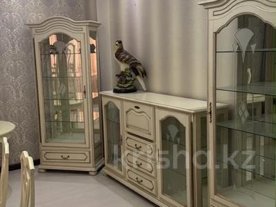 4-бөлмелі пәтер · 100 м² · 4/10 қабат, Мкрн 17 1а — Рыскулова, бағасы: 400 000 ₸ в Шымкенте
