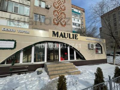 Дүкендер мен бутиктер · 145.7 м², бағасы: 70 млн ₸ в Актобе, мкр 5