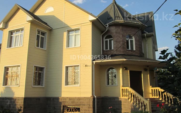 Отдельный дом · 8 комнат · 400 м² · 10 сот., мкр Калкаман-2, Абилова 31 — Шаляпина за 310 млн ₸ в Алматы, Наурызбайский р-н — фото 3